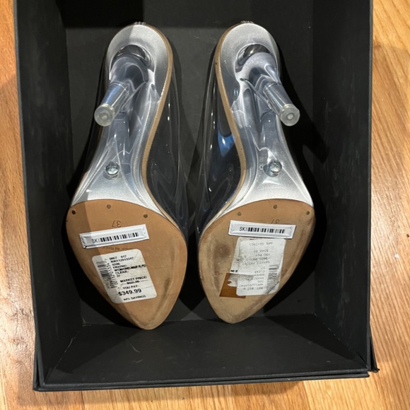 Yeezy Season 4 Perspex Heels - Picture 6 of 7